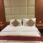 نوفا السويدى