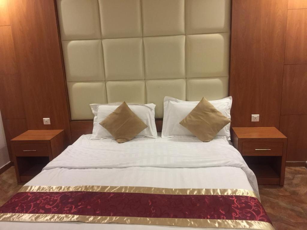 نوفا السويدى 4*